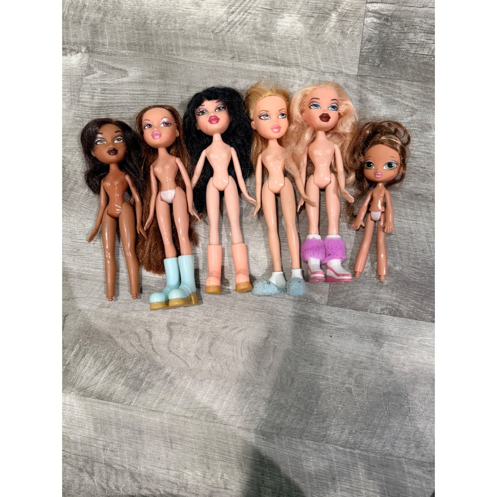 Bratz Doll Lot of 6 MGA Entertainment 2001 Y2K Fashion Dolls Mixed Hair Colors‎